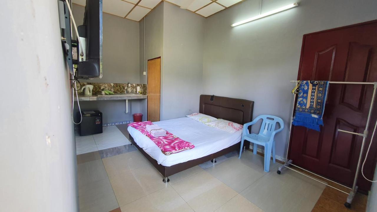 Chalet Kampong Semawar كوالا لكانغسار المظهر الخارجي الصورة