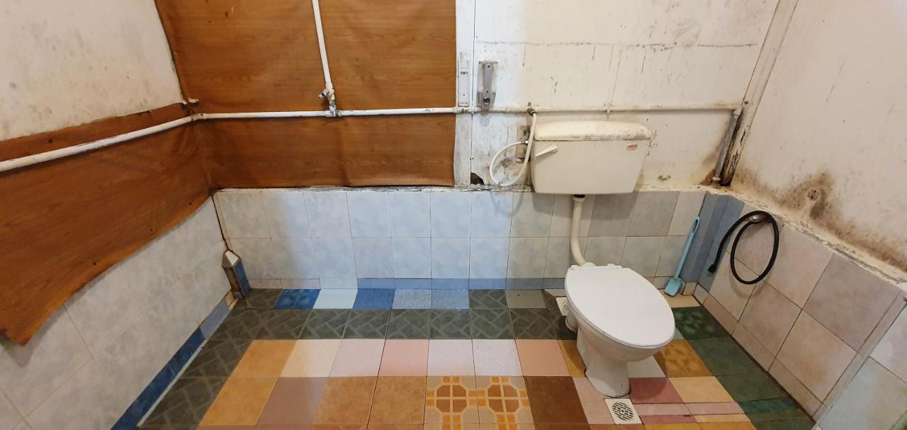 Chalet Kampong Semawar كوالا لكانغسار المظهر الخارجي الصورة