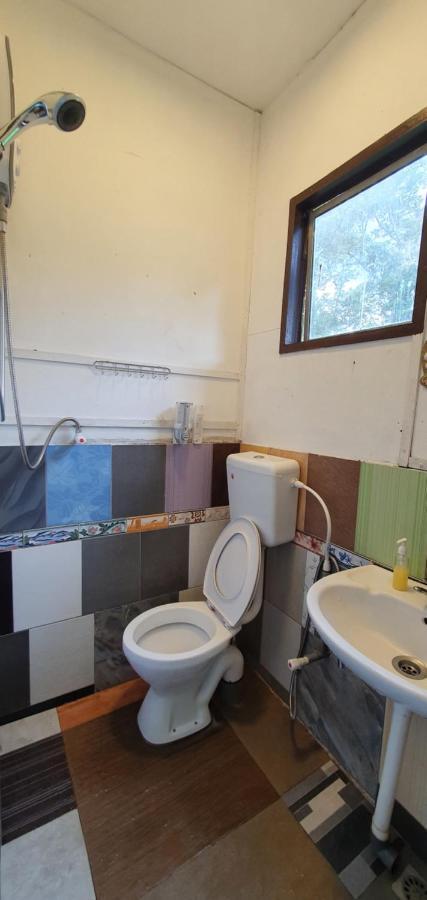 Chalet Kampong Semawar كوالا لكانغسار المظهر الخارجي الصورة